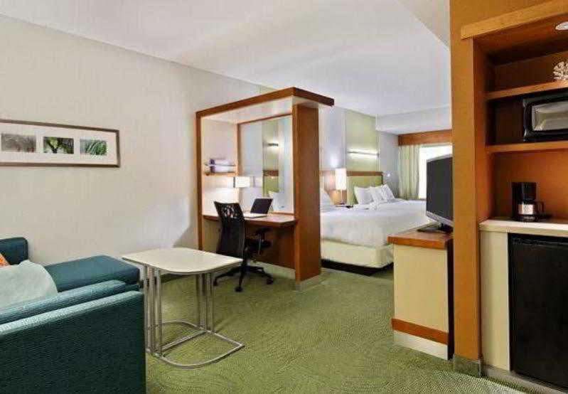 Hotel Springhill By Marriott Ferry Pass